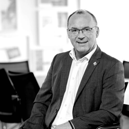Reinhard Mirz<br><h6>(Dipl.-Phys)</h6>